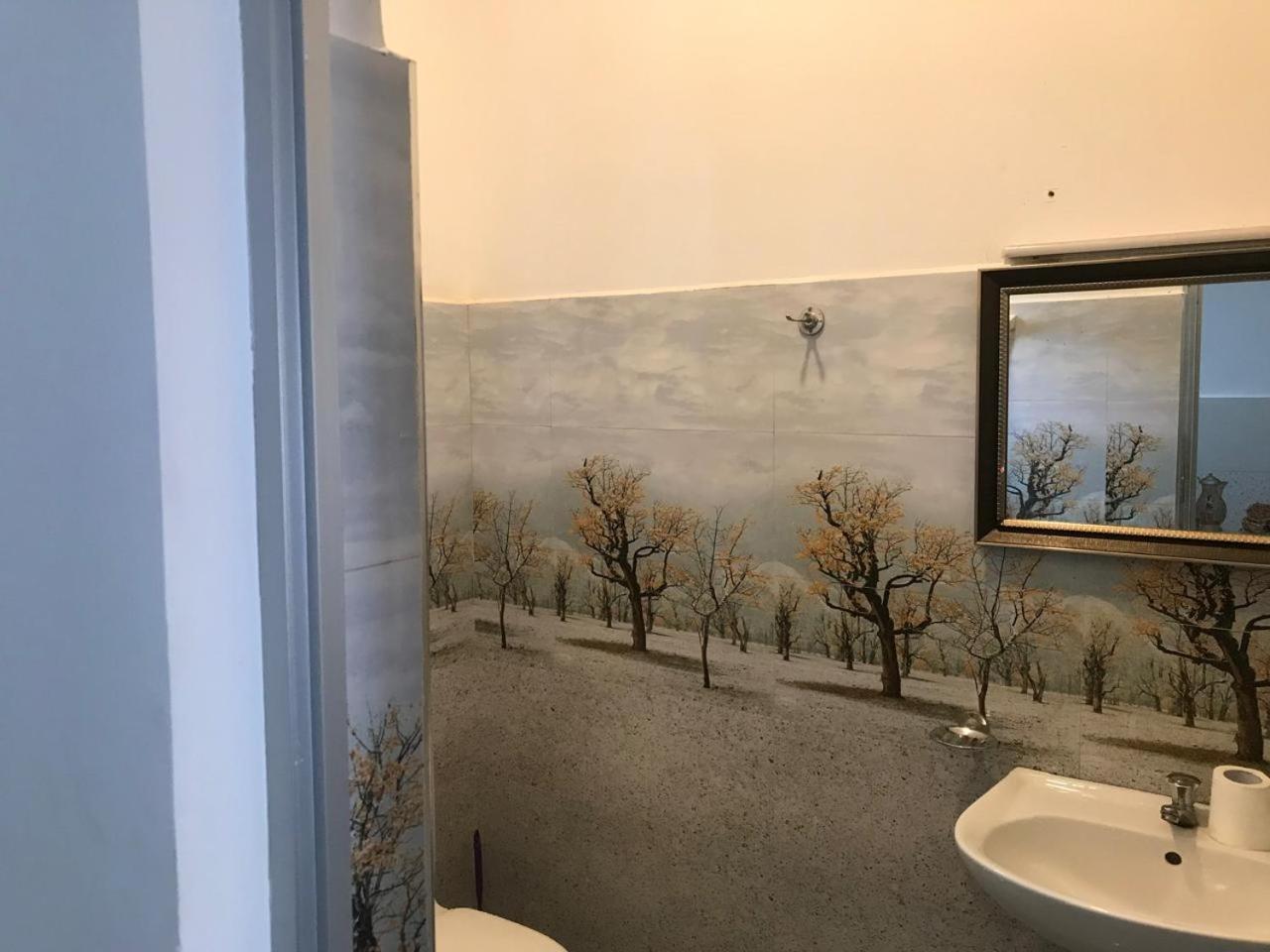 Navodya Guest Mirissa Hotel Room photo